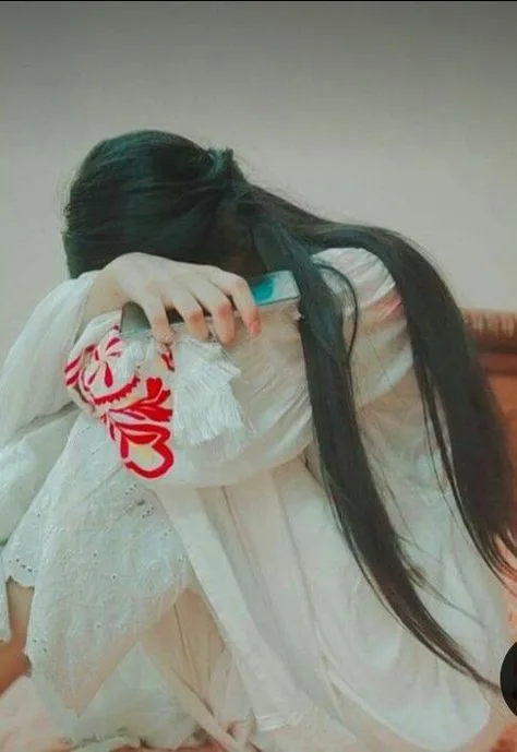 Sad Girl Wallpapers 5