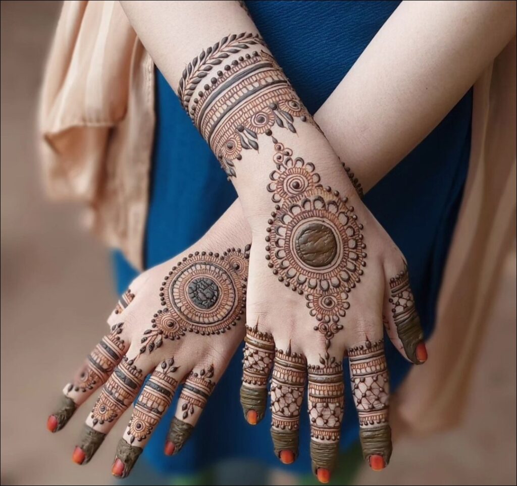 back hand mehndi design simple 8 1