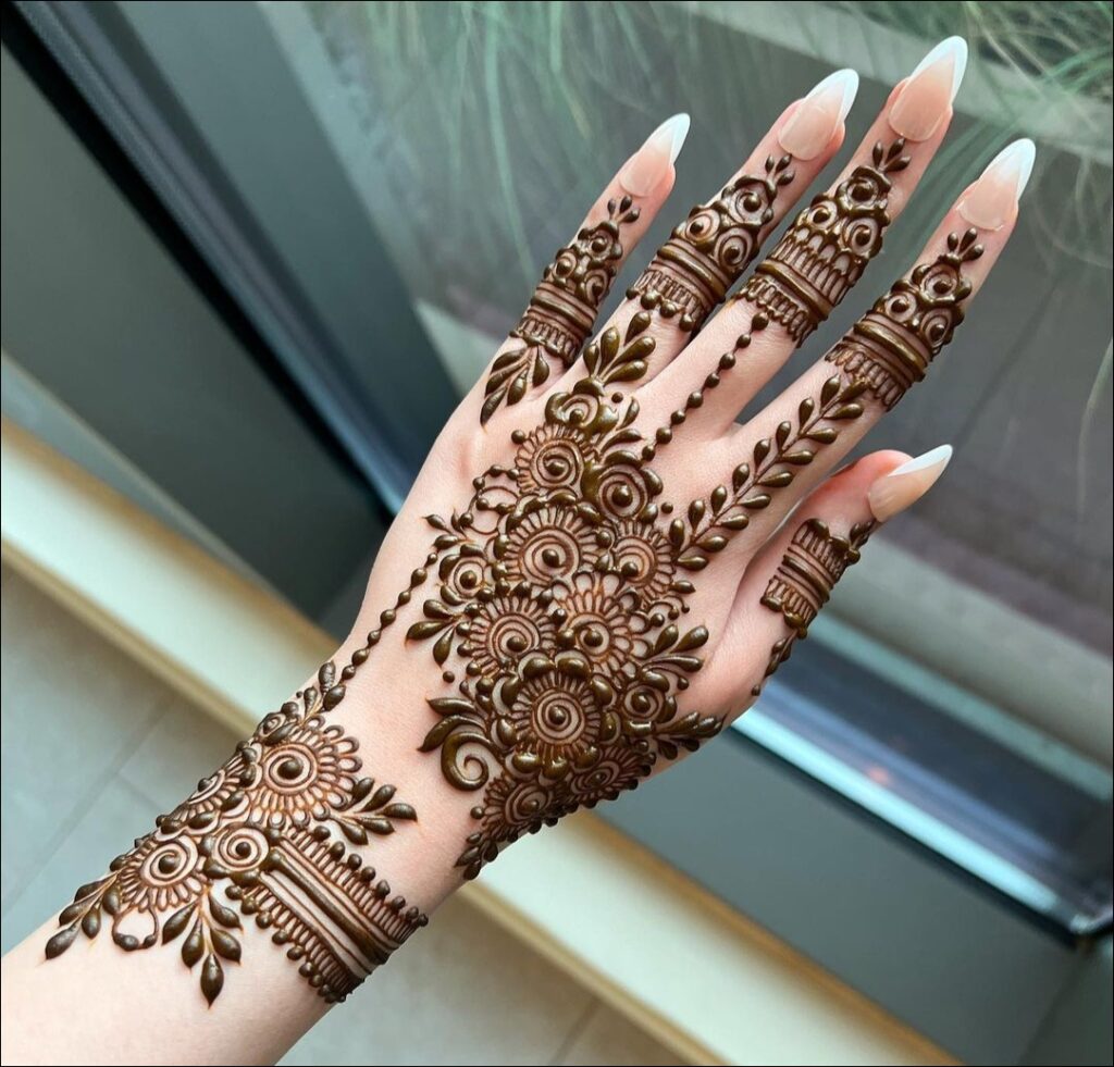 instagram modern back hand mehndi design 18