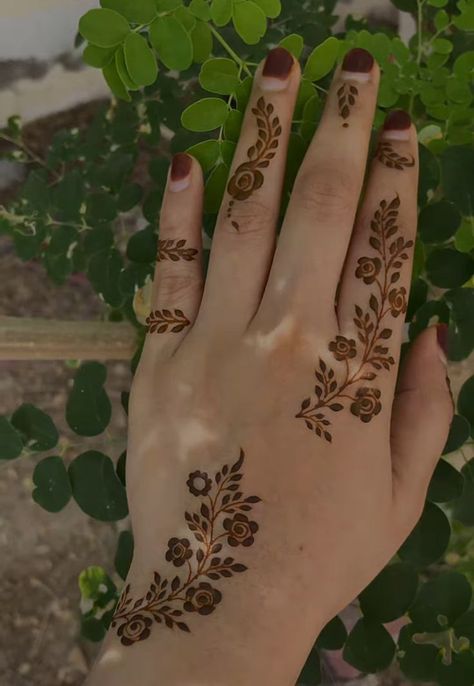 mehndi designs for fingers18