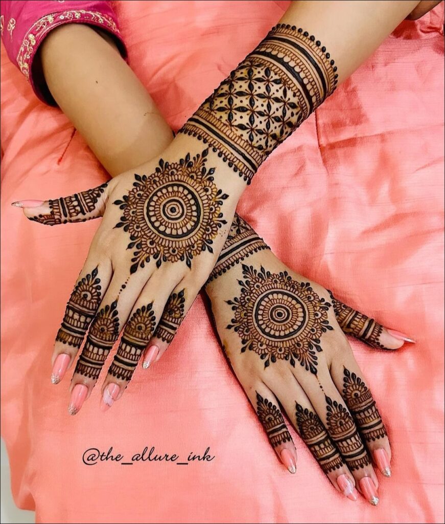 simple back hand mehndi design 14