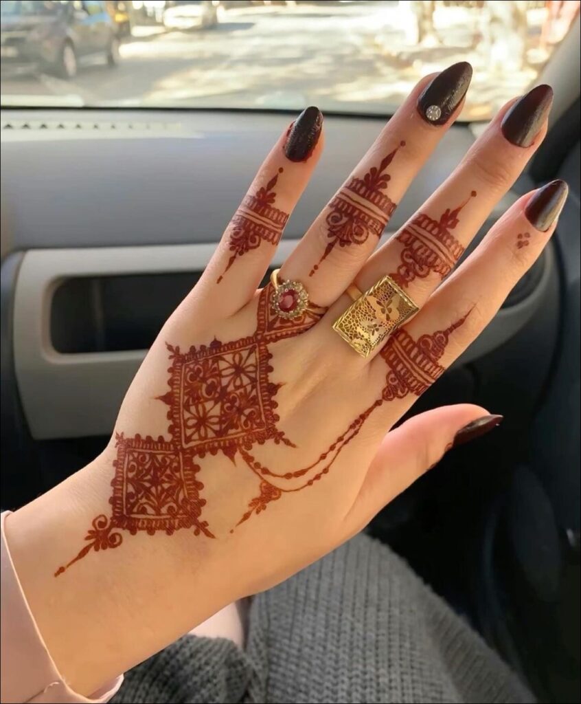 simple back hand mehndi design 5