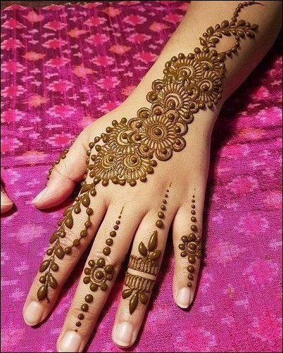 stylish back hand mehndi design 7